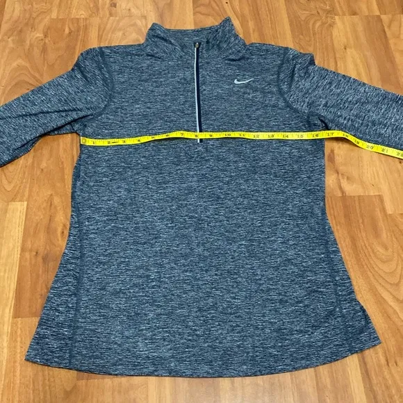❤️ Nike Dri-FIT Women's 1/4-Zip Long Sleeve Top Size Small