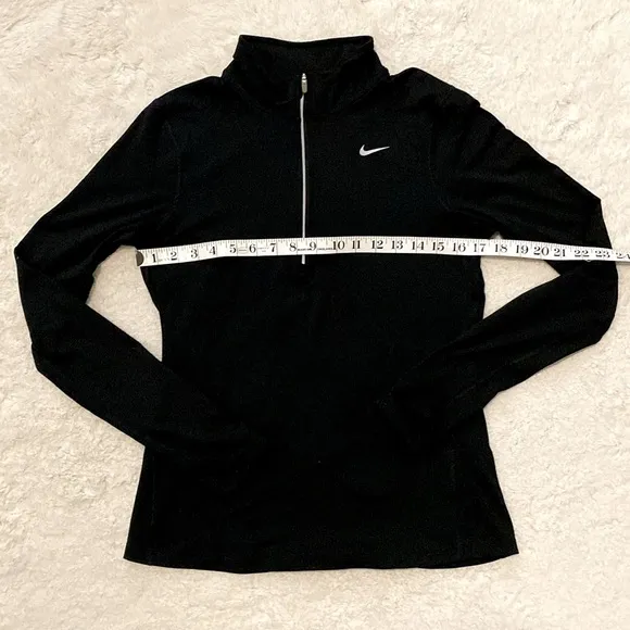 ❤️ Nike Dri-FIT Women's 1/4-Zip Long Sleeve Top Size Small