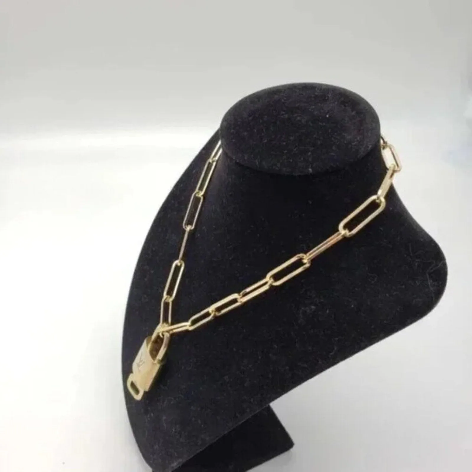 100% Auth Louis Vuitton Lock & Key with Unbranded Gold Plated Chain Necklace