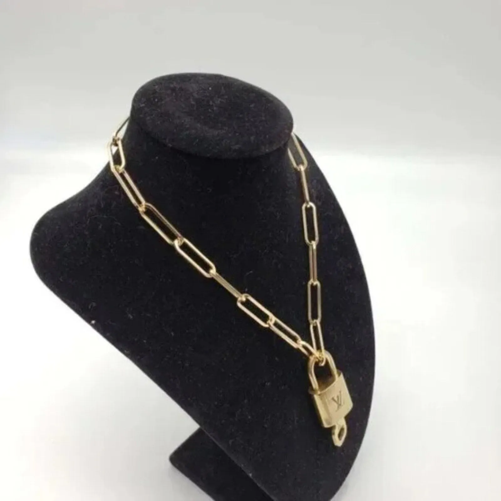 100% Auth Louis Vuitton Lock & Key with Unbranded Gold Plated Chain Necklace