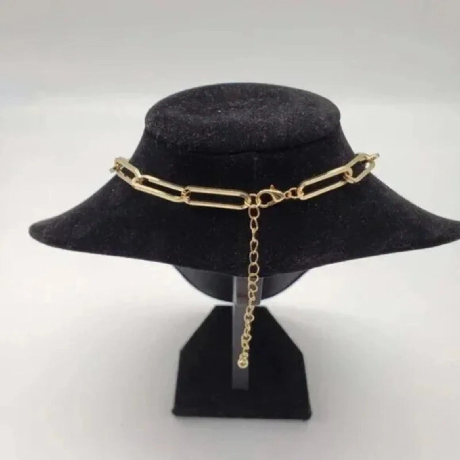 100% Auth Louis Vuitton Lock & Key with Unbranded Gold Plated Chain Necklace