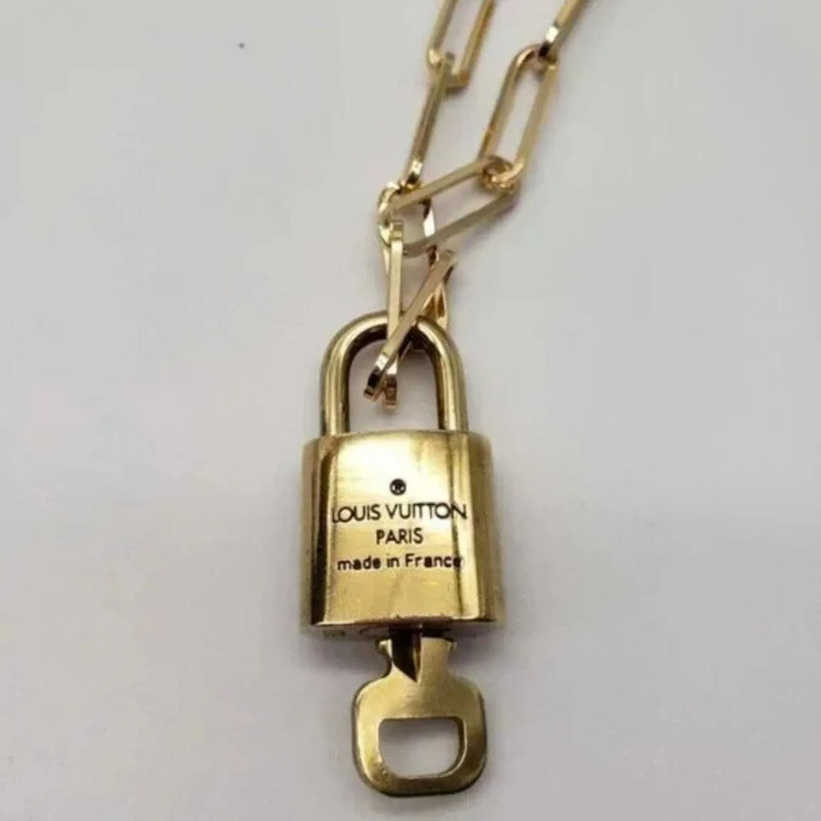 100% Auth Louis Vuitton Lock & Key with Unbranded Gold Plated Chain Necklace