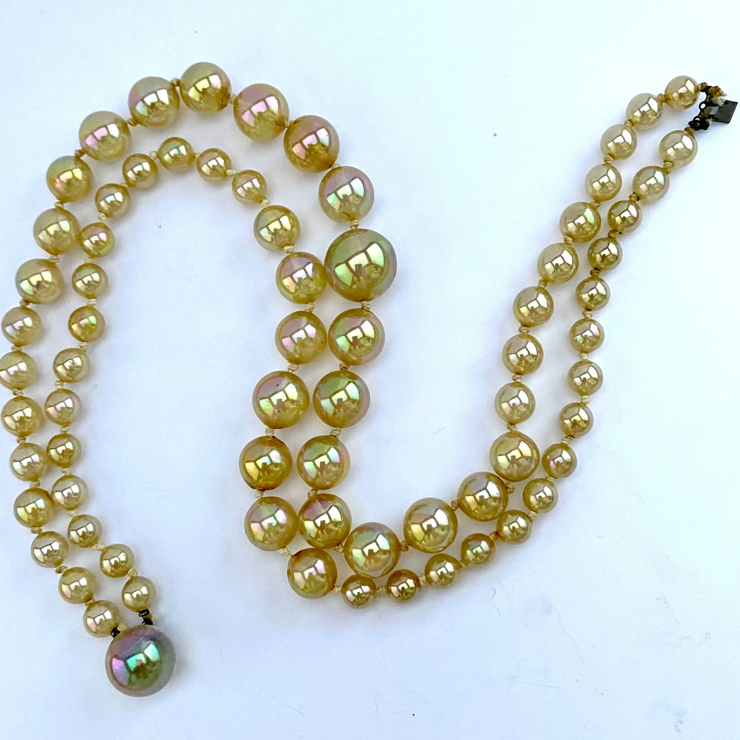 1950s Soap Bubble Bead Necklace