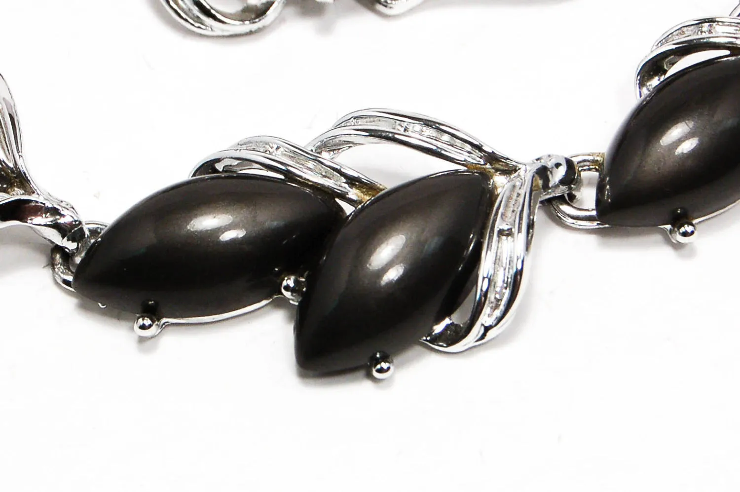 1960's Thermoset Silver and Grey Necklace Earrings and Bracelet Set