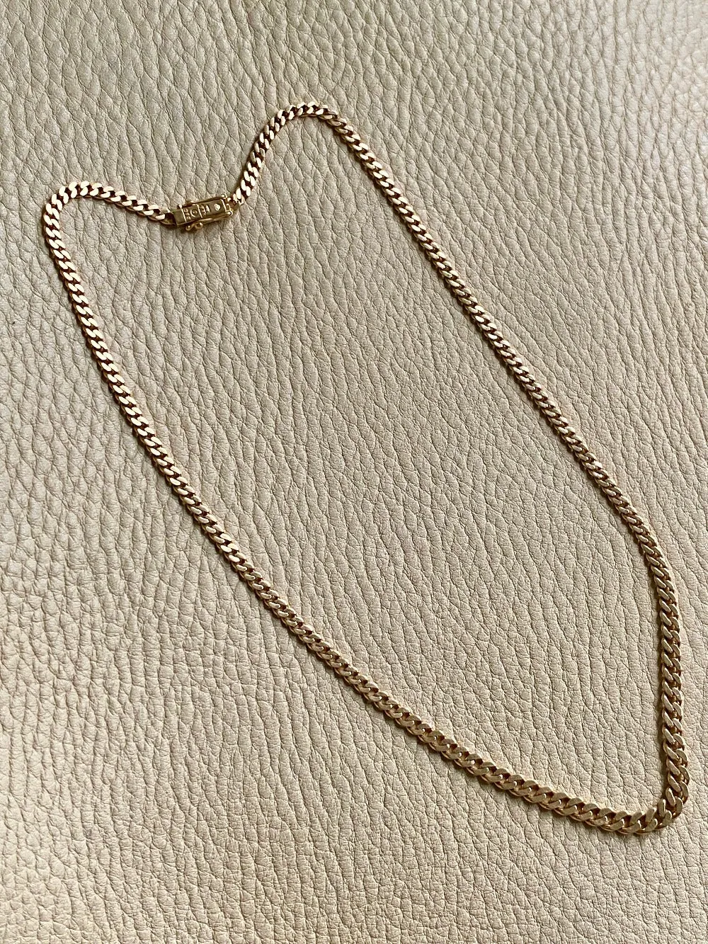 1968 Swedish Vintage Graduated curb necklace in 18k gold - 17.7 inch length