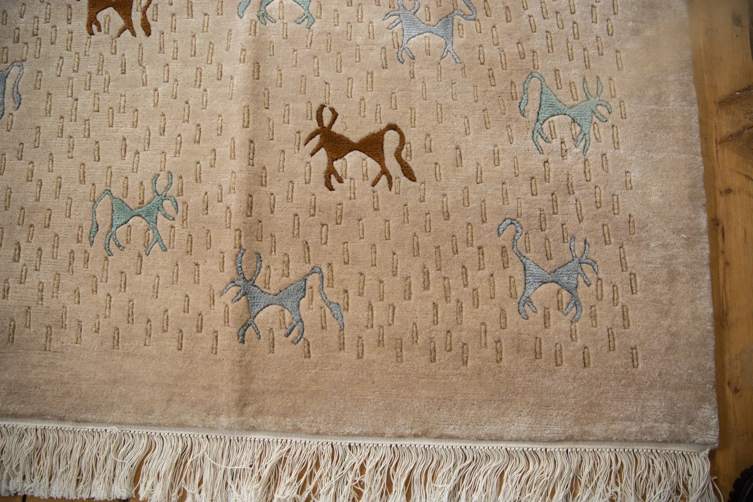 8x10 New Indian Folk Art Design Carpet
