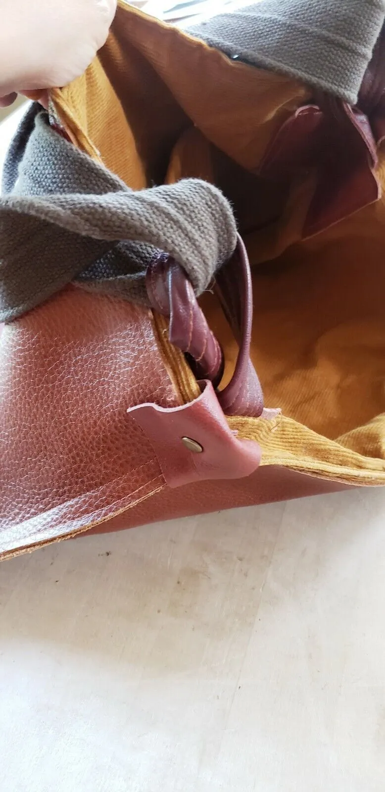 Agnieszka Kulon Artisinal Handmade Brown Leather Shoulder Bag Oversized Modern