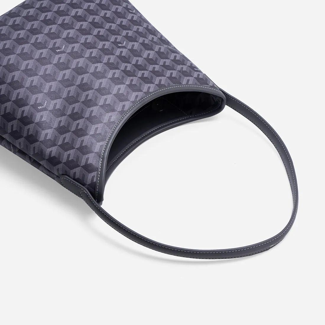 Alesso Medium Hobo Bag
