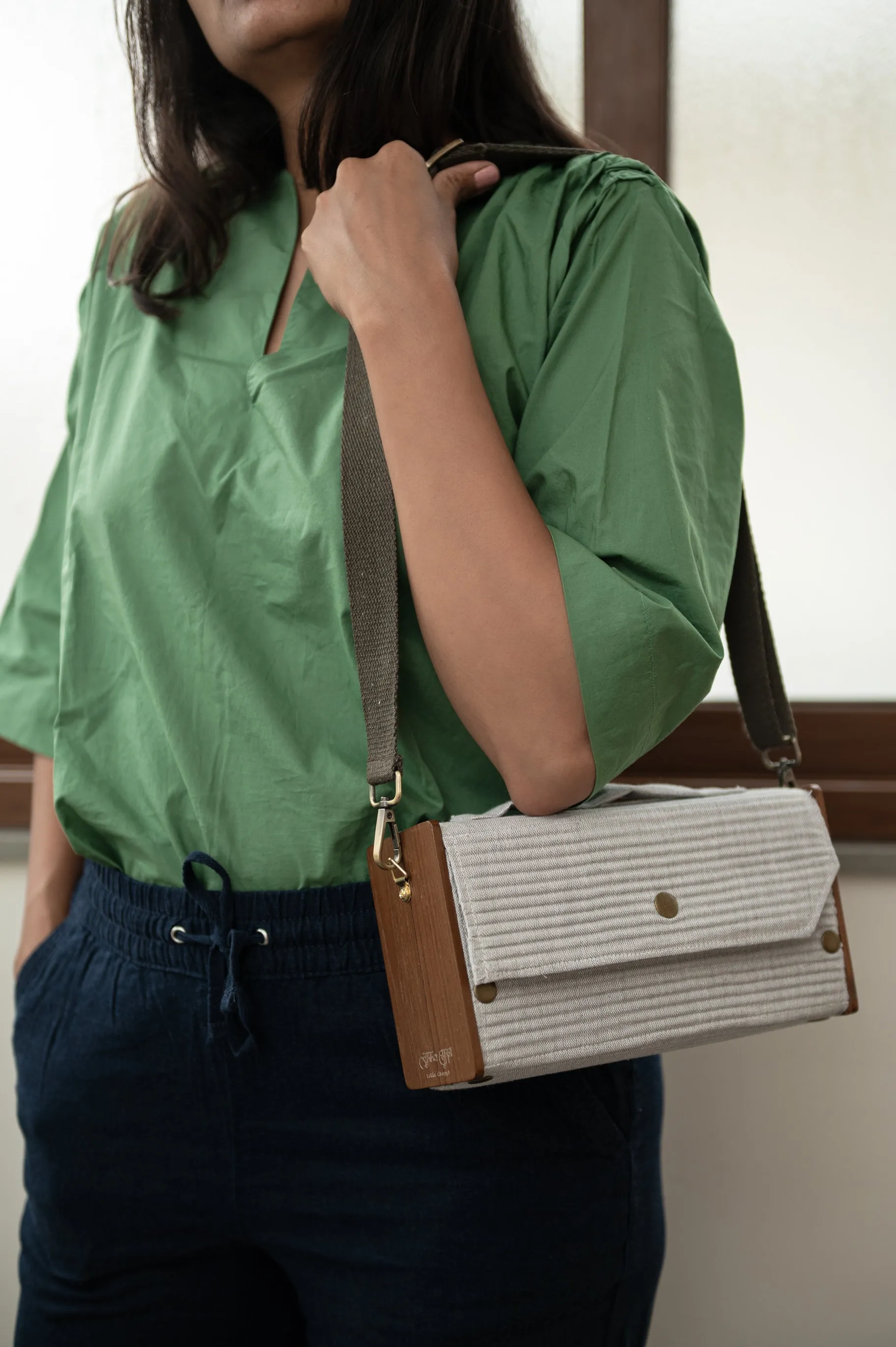 ASH GRARY & FOG Box Clutch - Changeable Sleeve