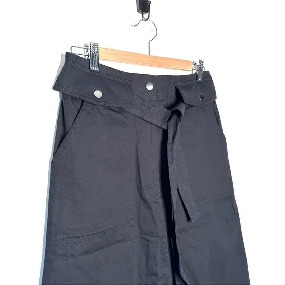 Banana Republic | Black Fit and Flare Utility Pocket Skirt Size 8 NWT