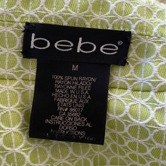 Bebe Women’s Size M White Apple Green Casual Career Lightweight Long Jacket