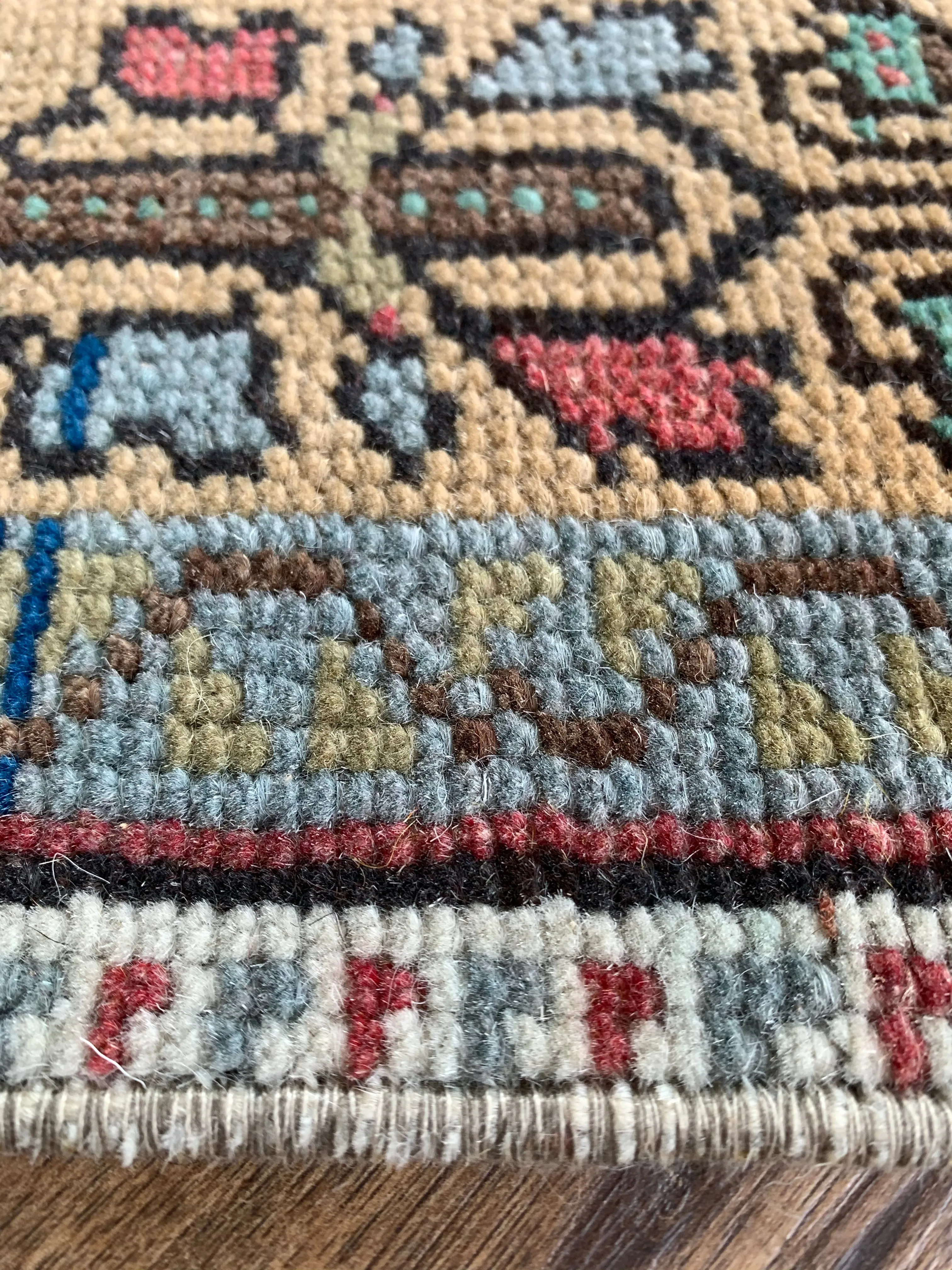 Blythe 3'1 x 8'1