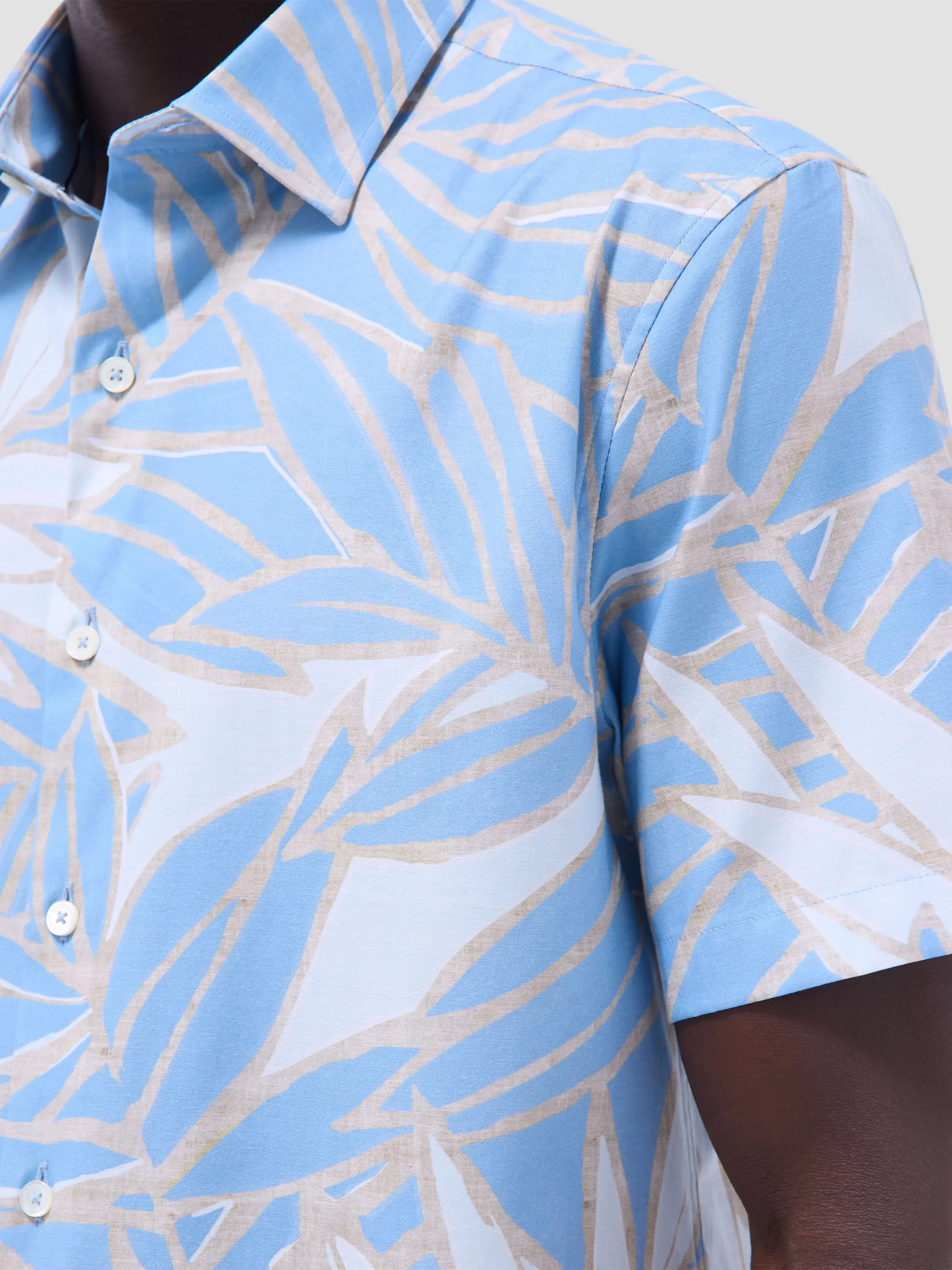 Bugatchi Orson Woven Short Sleeve Shirt - Air Blue