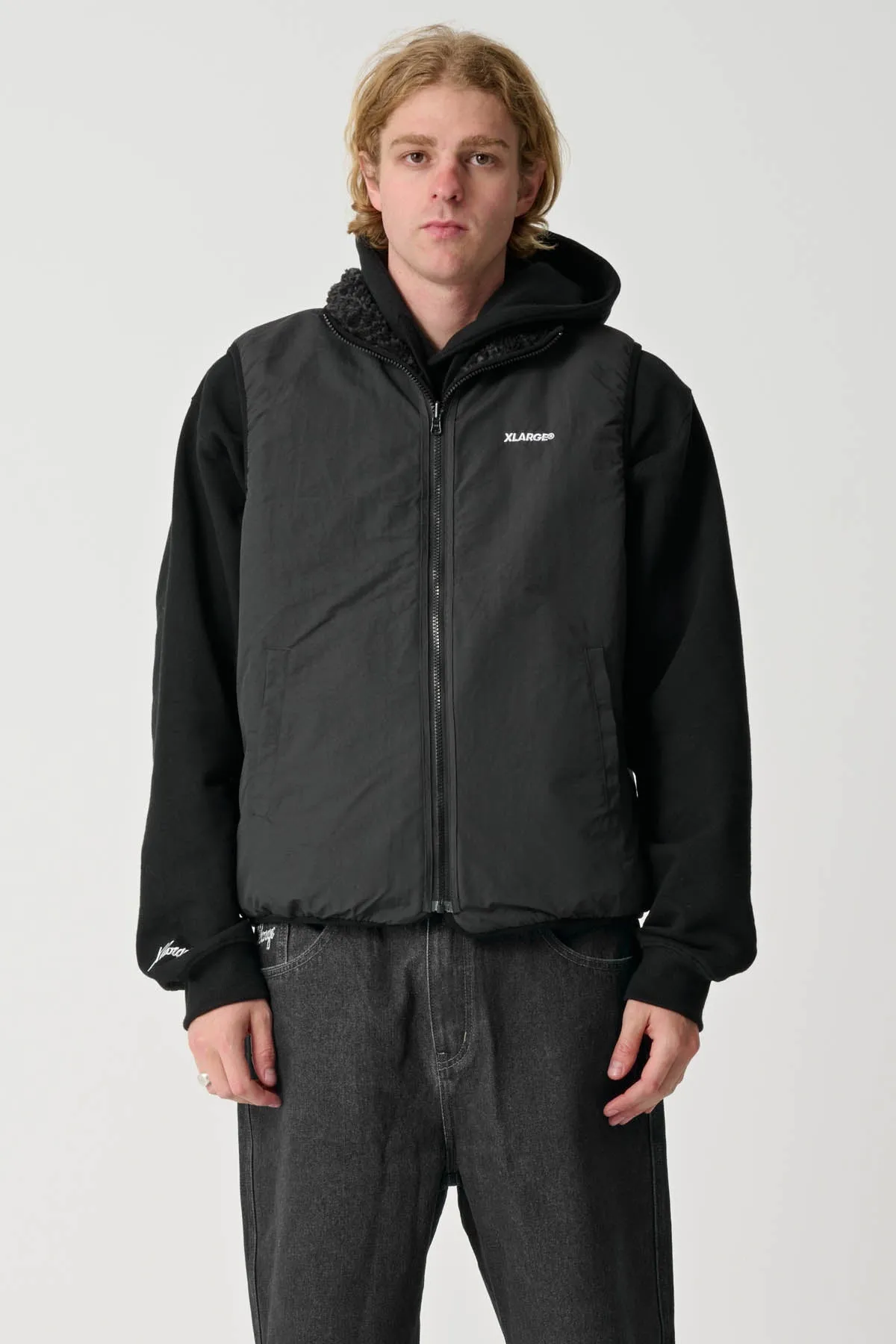 COBWEB REVERSIBLE VEST - BLACK