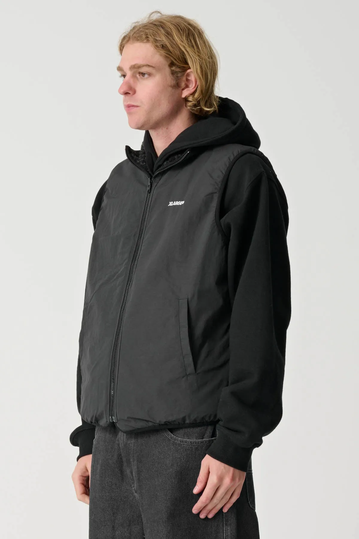 COBWEB REVERSIBLE VEST - BLACK