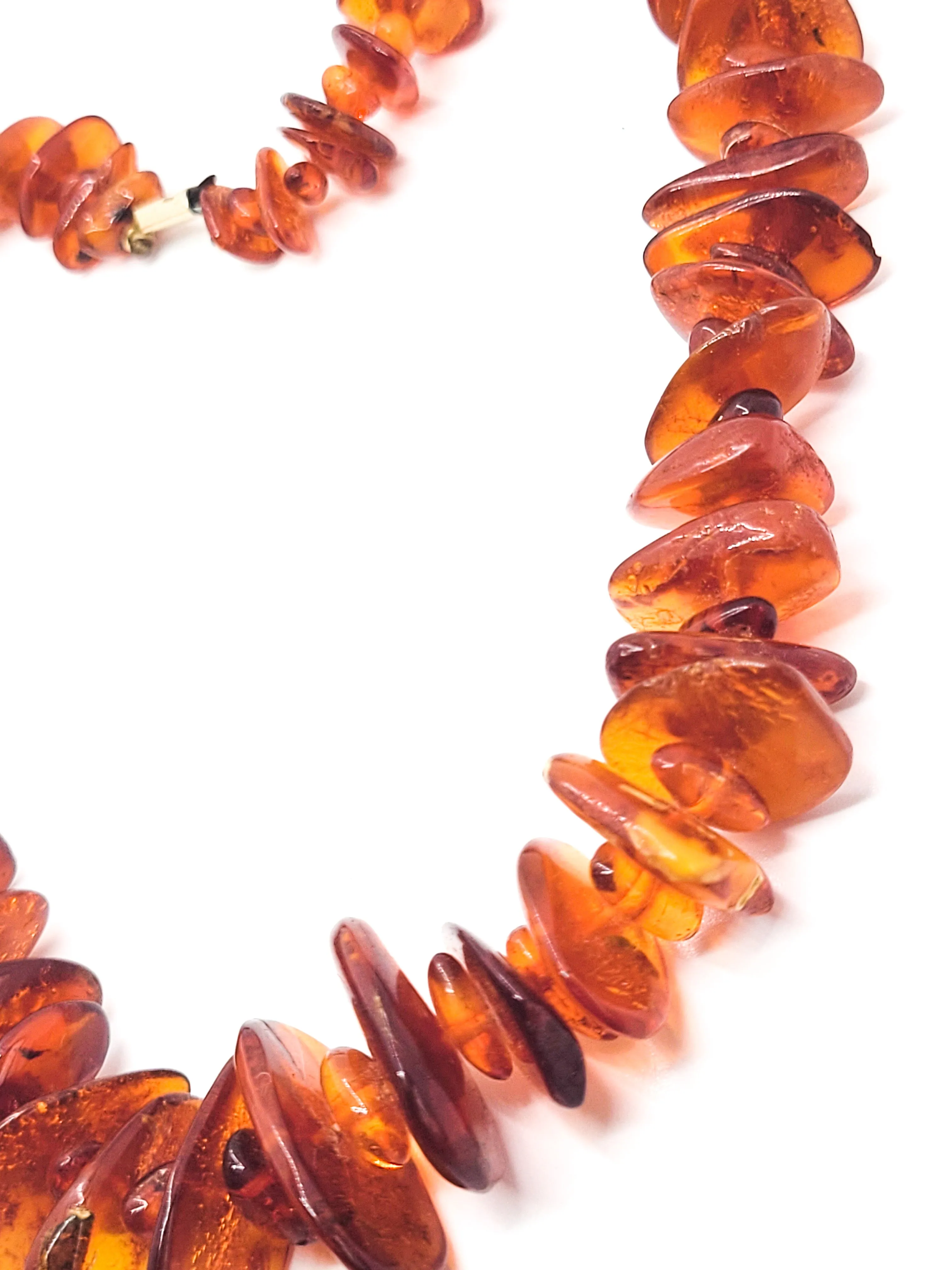 Cognac amber natural graduated nugget vintage necklace 16.5 inches 34.2 grams
