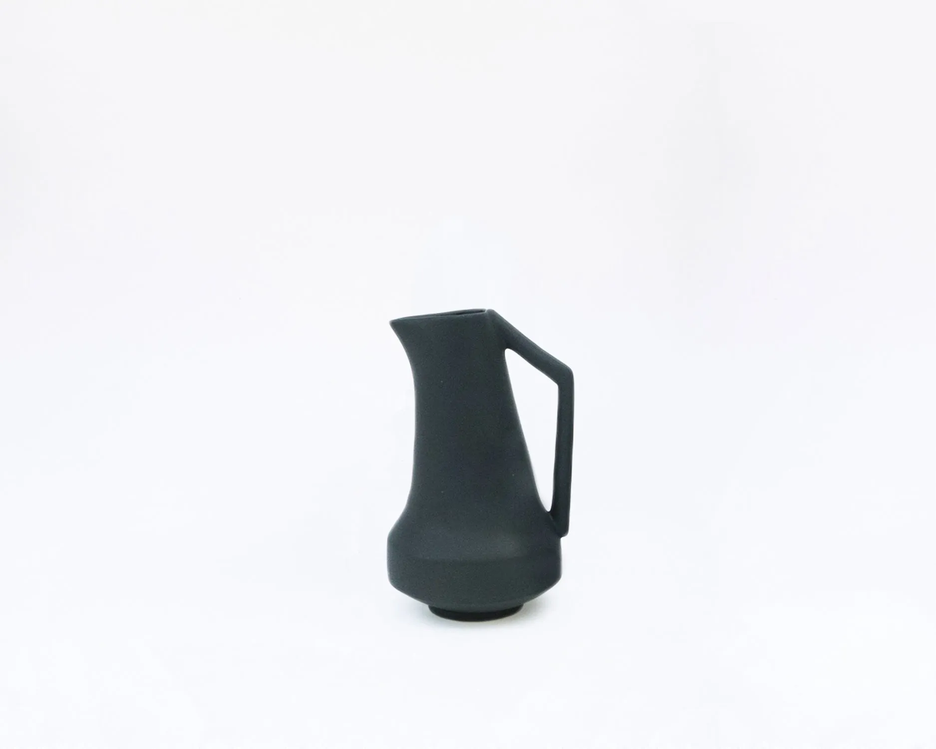 Crow Bottle with Handle