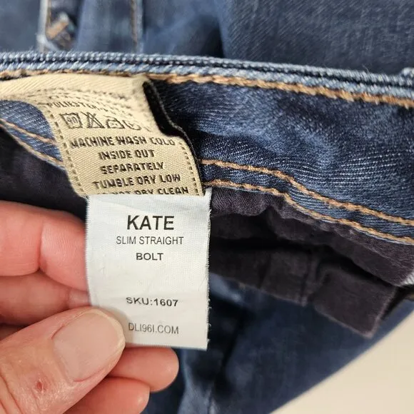 DLI961 Womens Premium Denim Kate Slim Straight Jeans Size 28 Casual Blue Jeans