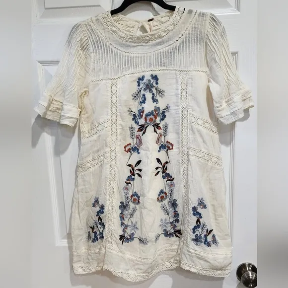 Free People Urban Outfitters Victorian Embroidered Mini Dress size XS