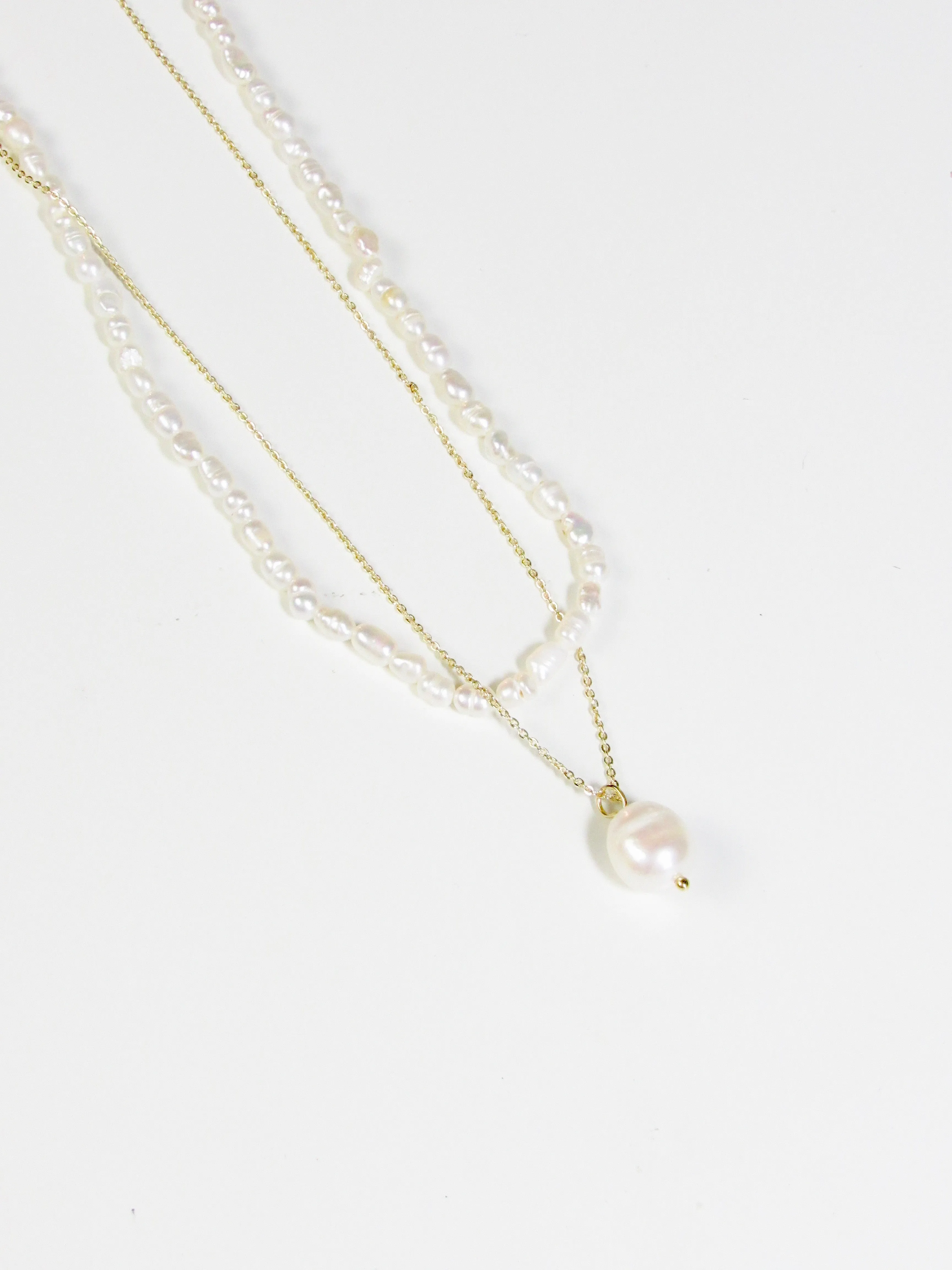 Freshwater Pearl Beads Gold Layer Necklace
