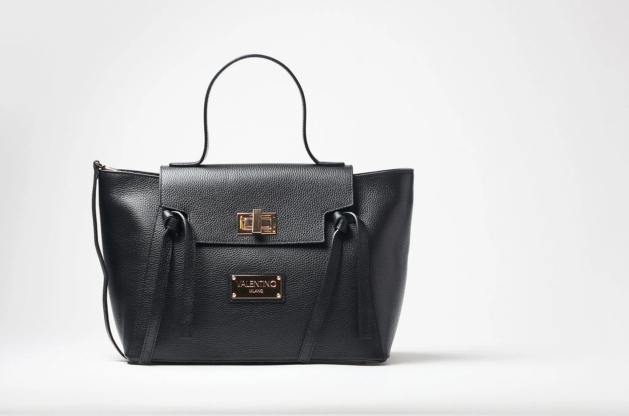FW15 - Classics - Camilla - Black