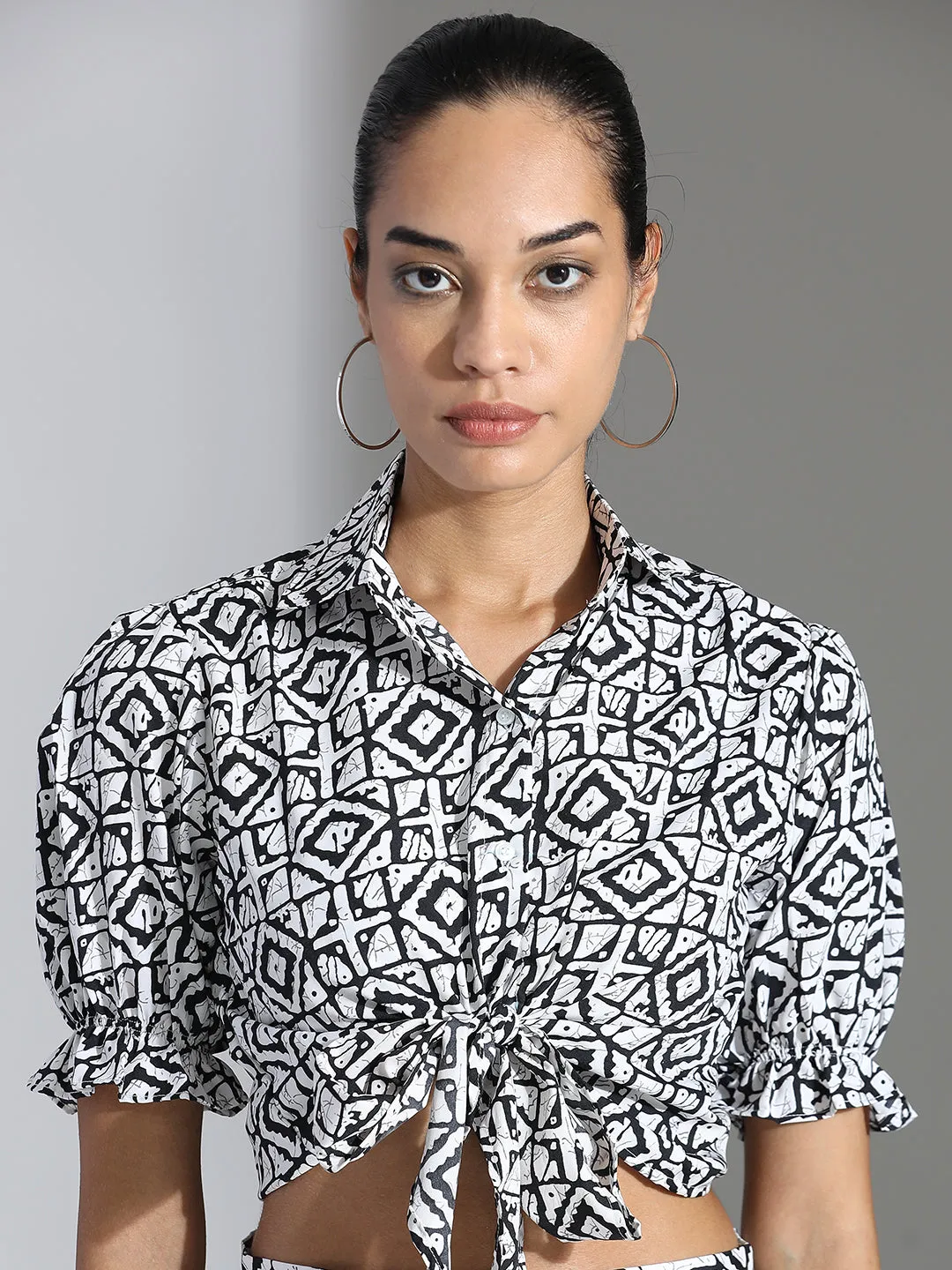 Geometric Printed Crop Top With Skirt Co-ord Set