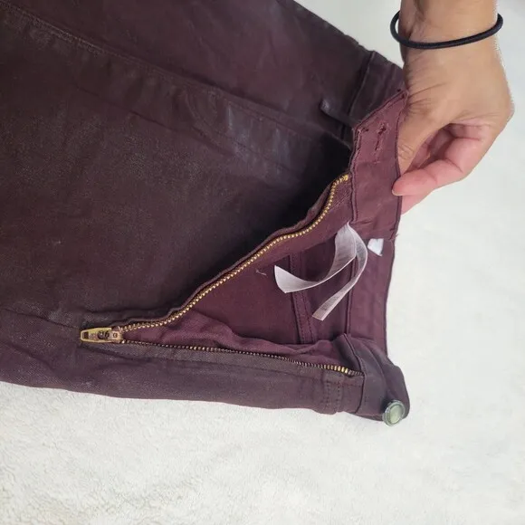 Good American The Waxed Coated Stretch Denim Bordeaux Mini Skirt women's S 4/27
