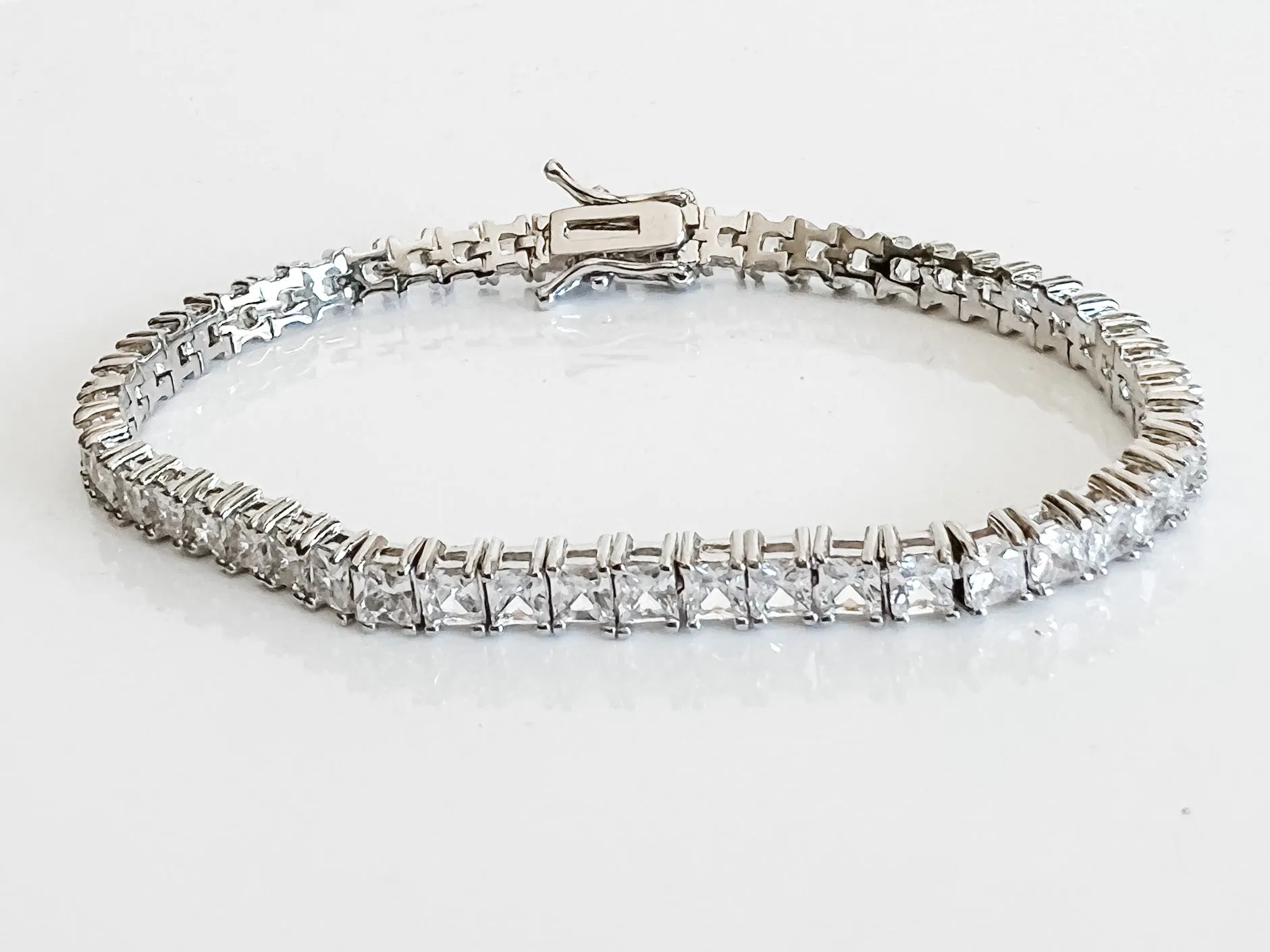 HEIRLOOM TENNIS BRACELET