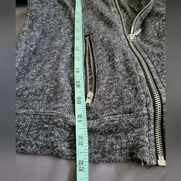 ✨️HP✨️Style &amp; Co | Black/Gray Marled Moto-style Sweater Jacket (SIZE M)
