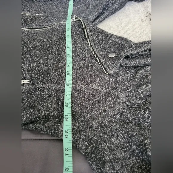 ✨️HP✨️Style &amp; Co | Black/Gray Marled Moto-style Sweater Jacket (SIZE M)
