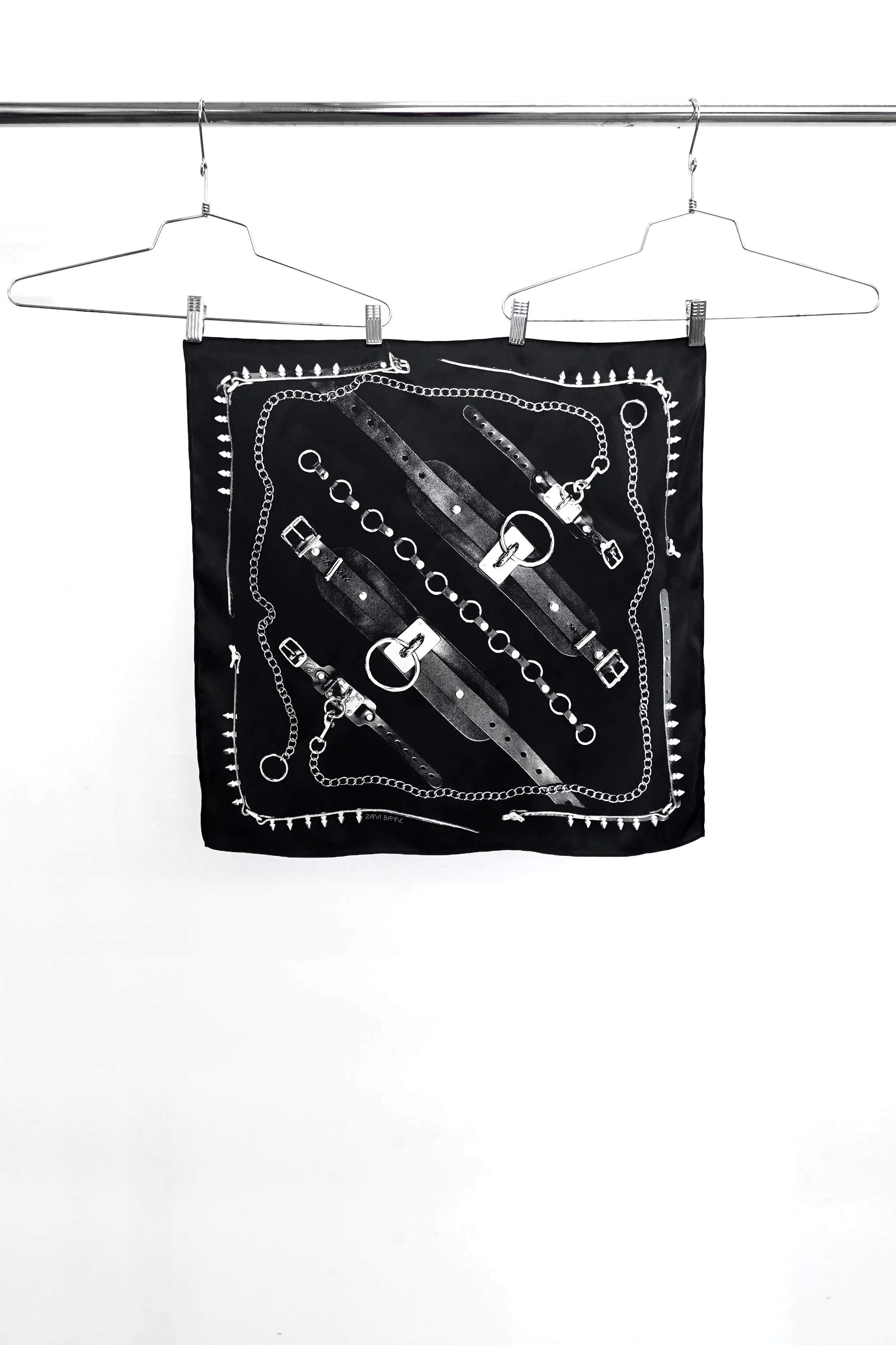 Icon scarf