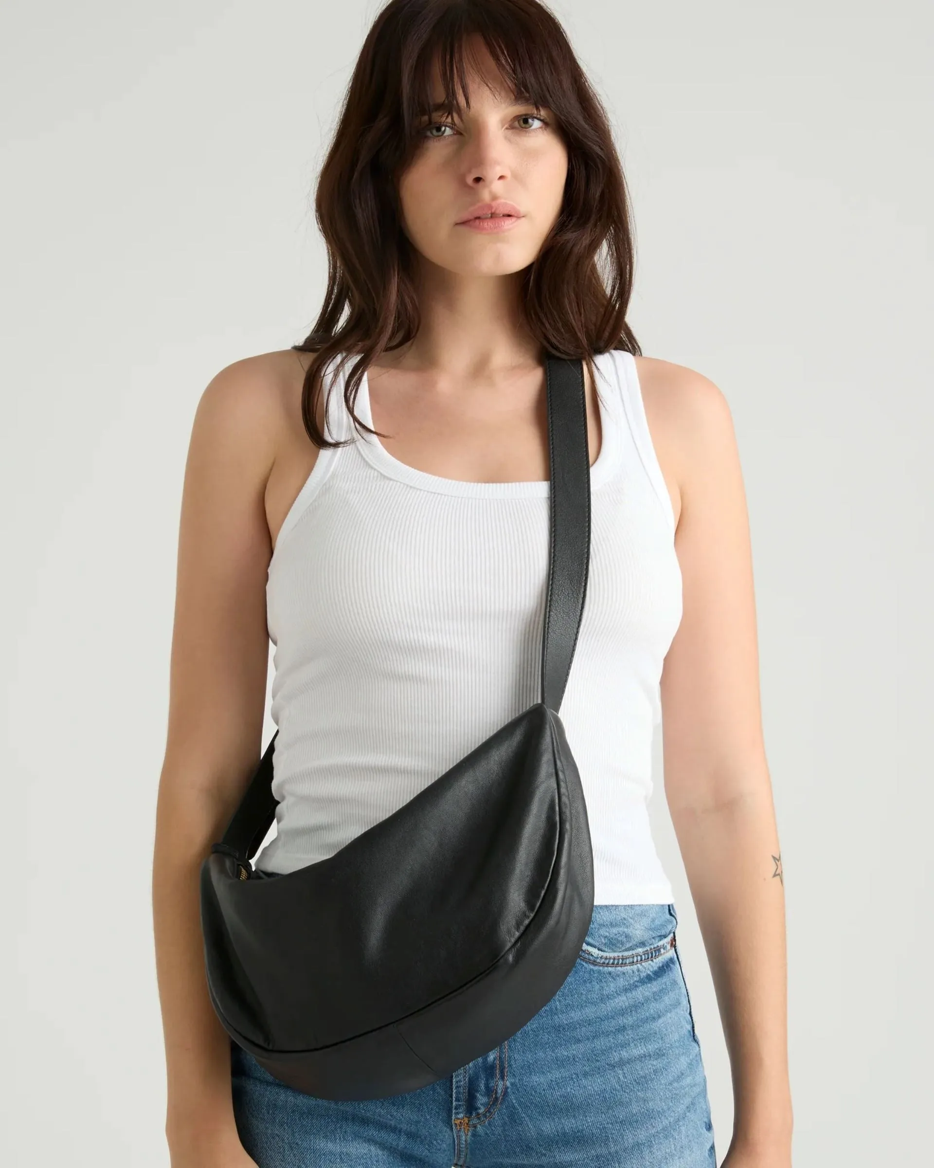 JUJU & CO Shasta Sling Bag - Black