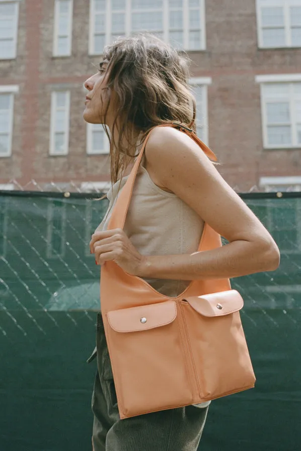 JULIAN BAG, ORANGINA