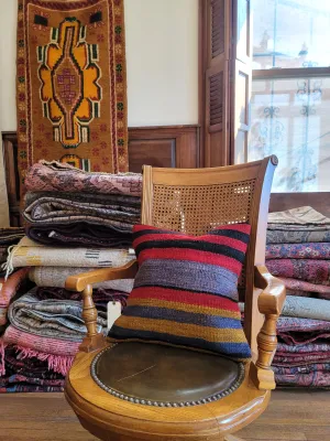 Kilim Pillow 009