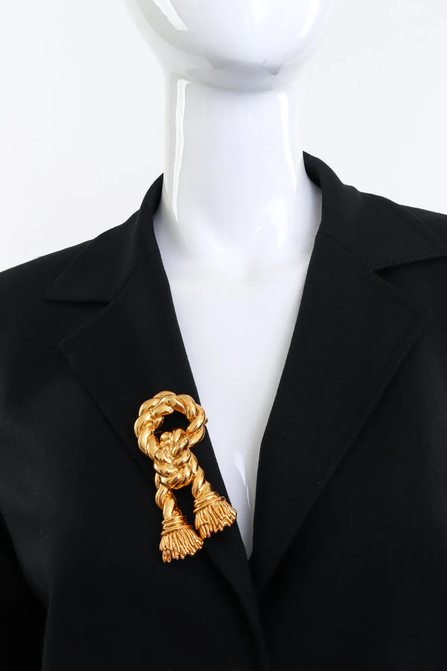 Knotted Rope Brooch