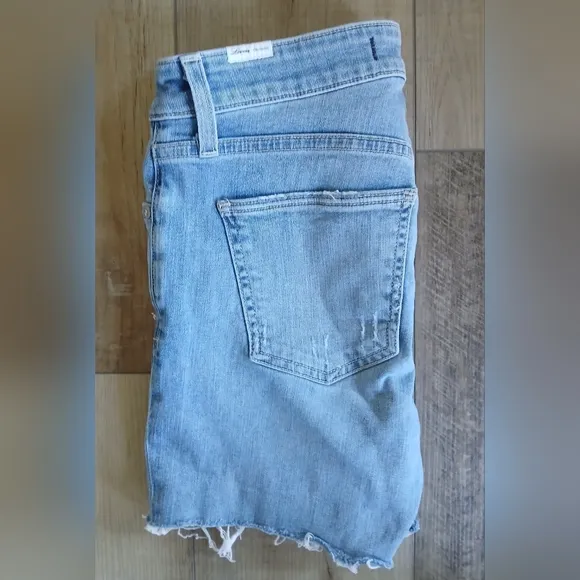Lovers   Friends Distressed Raw cutoff denim short. Size 26
