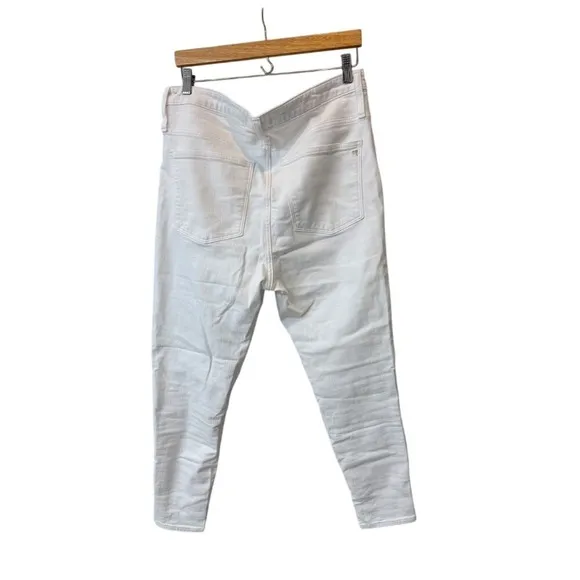 Madewell 10'' High Rise Crop  White Jeans Button Fly Denim Size 32