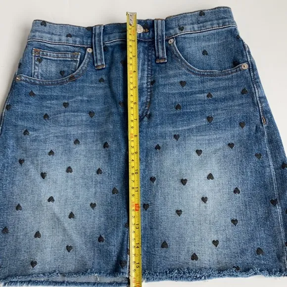 Madewell stretch denim straight mini skirt black heart print edition