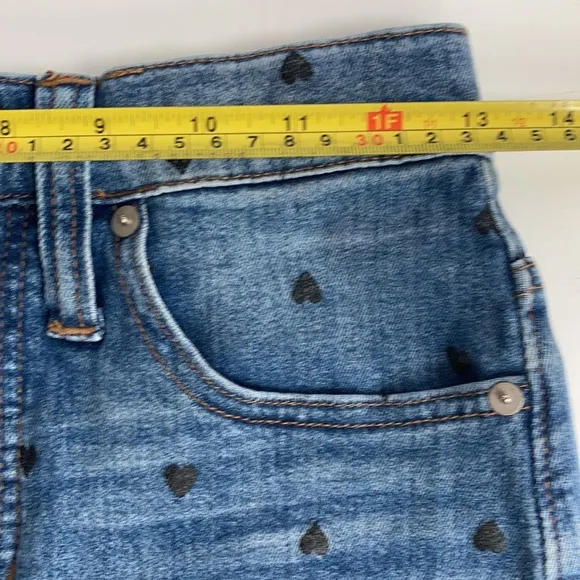 Madewell stretch denim straight mini skirt black heart print edition