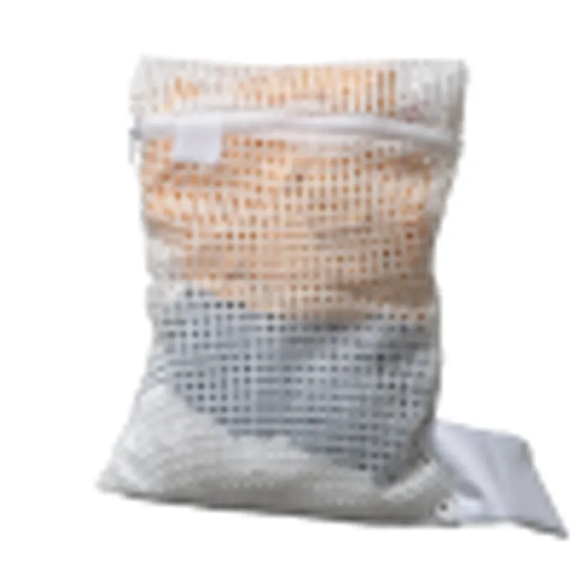 Mesh Bag | 30 x 40cm | Zip closure and name tag | White | Single