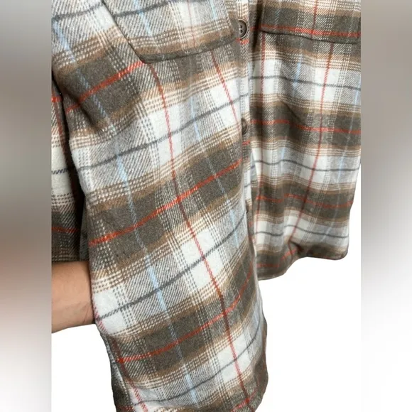 New Look Women’s Plaid Shaket