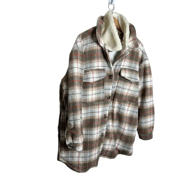 New Look Women’s Plaid Shaket