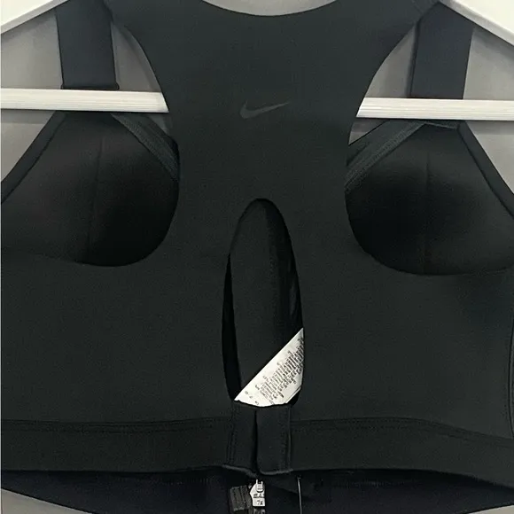 Nike Women' s Alpha Front Zip High Support Sports Bra NWT Black NWT