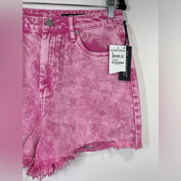 NWT BLANKNYC Women’s The Reeve High Rise Ribcage Short in Flamingo Size 30