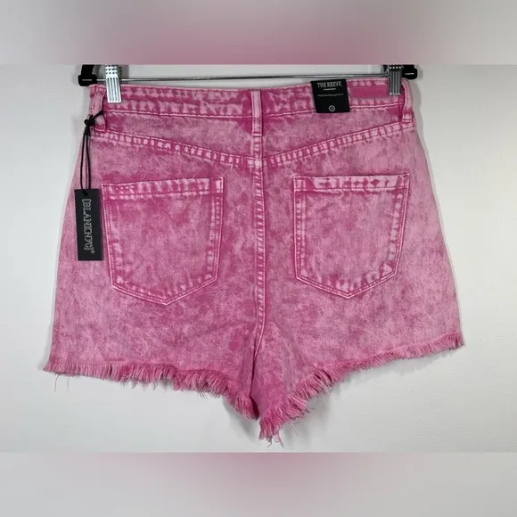 NWT BLANKNYC Women’s The Reeve High Rise Ribcage Short in Flamingo Size 30