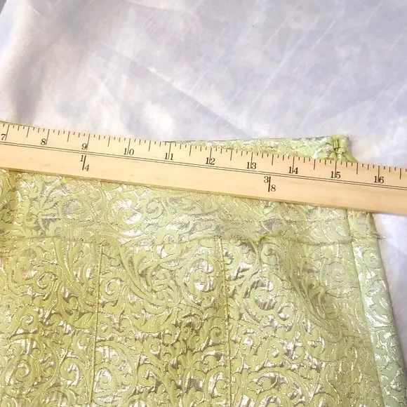 Nwt Cynthia Steffe Brocade Shimmer Gold Foil Pleated Skirt size 6 Green