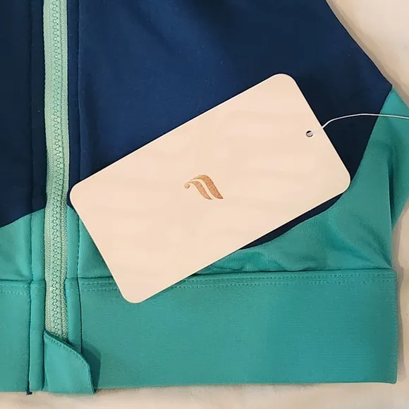 NWT Fabletics Zip-Up Sports Bra - Blue &amp; Turquoise