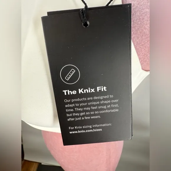 NWT Knix Catalyst Front Zip Sports Bra