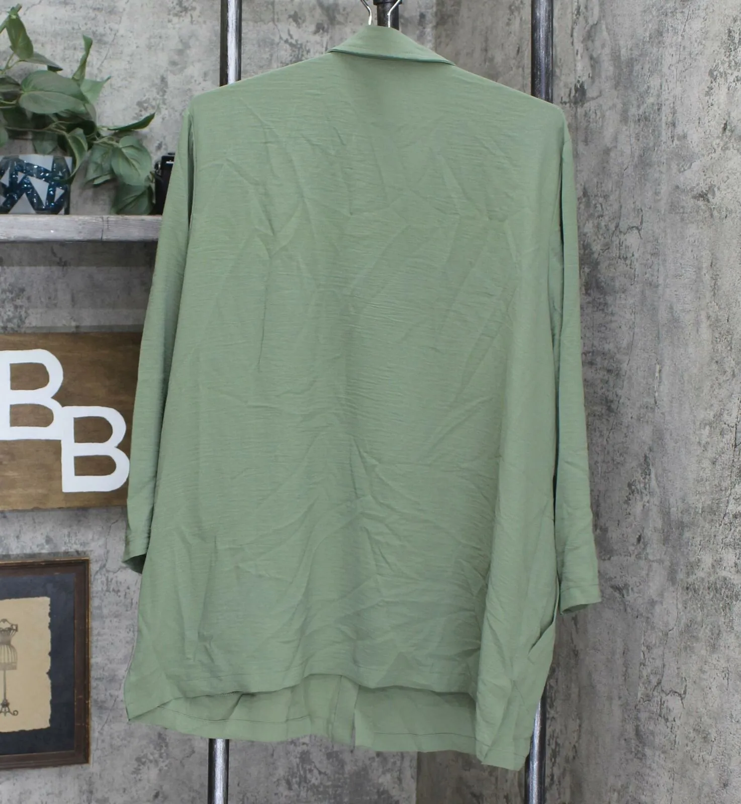 NWT Linea by Louis Dell'Olio Women's Button Front Roll Tabs Sleeve Shirt XL