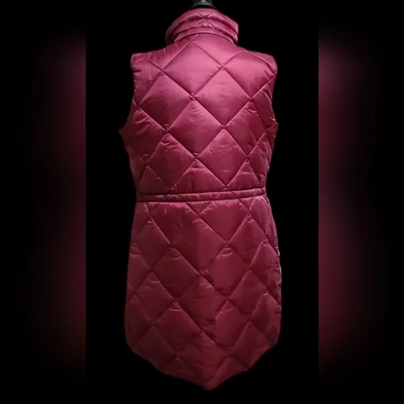 NWT Liz Claiborne size S burgundy vest